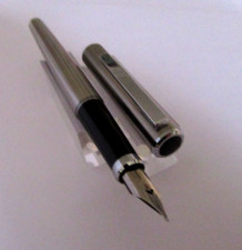 STYLO PLUME SHEAFFER-SAILOR F-4 MADE IN JAPON MODELE SENTINEL EN ACIER A79