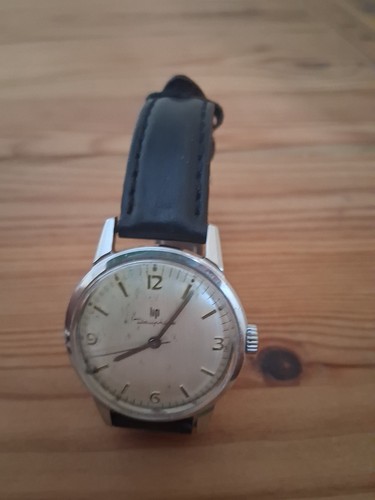 Montre mécanique lip - montre, dauphine