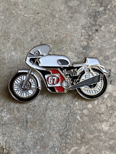 Pin triumph 150 - triumph, slippery
