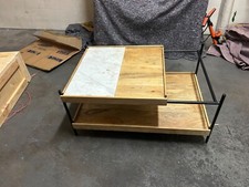 Table basse en bois et marbre