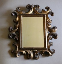 Cadre baroque en bois doré