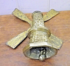 Ancienne petite cloche de