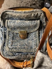 Pochette Denim Louis Vuitton Vintage 2005, Bon etat , Longue Bandoulière en Cuir