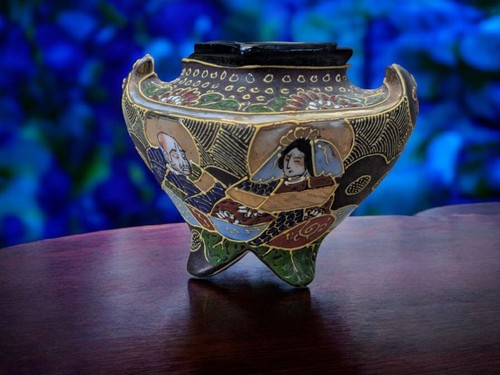Petit vase porcelaine - en,