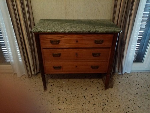 Commode ancienne avec - commode,