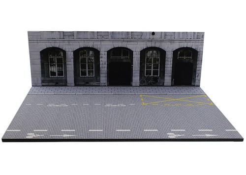 001 diorama - |,