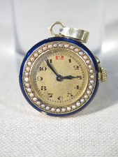 ANCIENNE JOLIE PETITE MONTRE PENDENTIF DE FEMME EMAILLE BLEU NUIT RANG DE PERLES