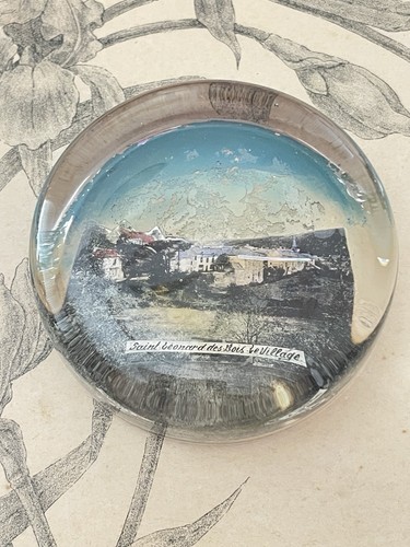 Ancien presse papier verre - presse,