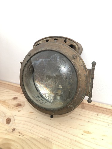 Ancien phare besnard 552 - ancien,