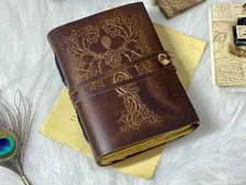 Livre d'ombres en cuir Terre