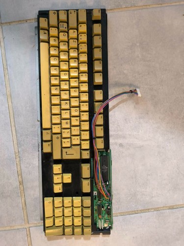 Clavier azerty amiga - clavier,