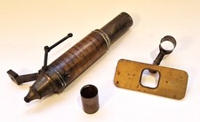 Tube et accessoires microscope Bianchi à Toulouse, circa 1840