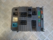 Boitier fusible BSI P06 - PEUGEOT 207 1.6 HDI - Réf : 9659285380