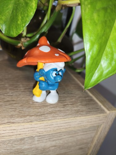 Figurine schtroumpf champignon