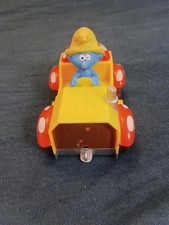 Voiture Schtroumpf Paysan Mondon Motors , Peyo, 2011 Et Le Schtroumpf Paysan