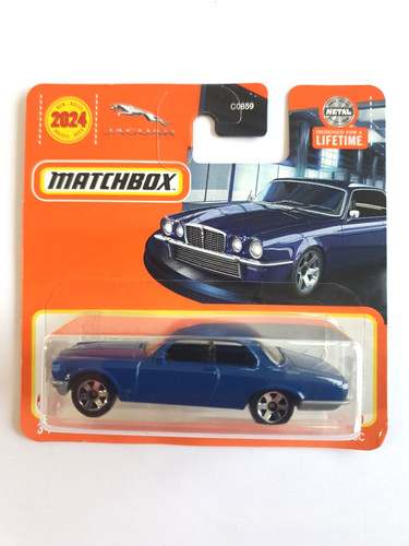 Miniature matchbox jaguar - miniature, 1/64