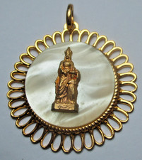 Ancienne Broche couleur or Vierge À L'enfant fond nacre superbe unique bijou 307