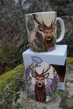 MUGC27  SUPERBE TASSE   MUG CERF PLUS DESSOUS VERRE FORET CHASSE  PORCELAINE