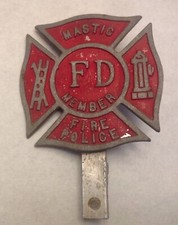 VINTAGE FIRE DEPARTMENT CAR