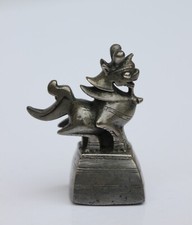 Poids à opium en bronze
