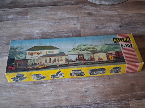 Faller boite vide gare 109 - faller,