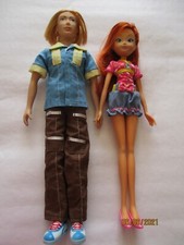 POUPEES WINX " SKY et BLOOM