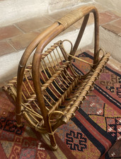 Porte-revues vintage en rotin