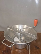 MOULIN A LEGUMES LOUIS TELLIER NUMERO 5 " CROQUETTE 620 "