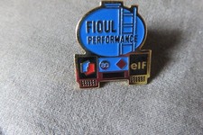Pins collection Elf camion citerne fioul performance pin's vintage publicitaire