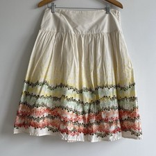 Jupe mi-longue plissée