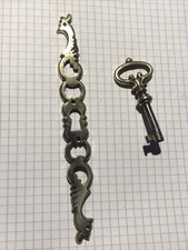 ornement entrée de serrure