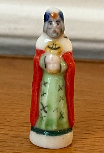 Belle fève santon crèche - fève,