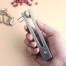 Casse-noix manuel en acier