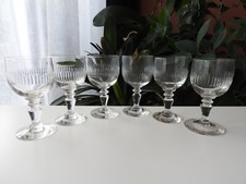 6 anciens verres à vin blanc