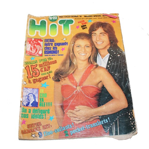 Magazine revue hit 22 - /,