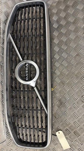 Calandre volvo phase - phase, 1
