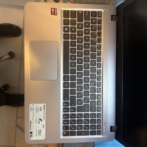 Plasturgie avec clavier - , asus