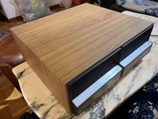 Stockage sur cassette vidéo SOUND VISUAL COMMUNITY vendu séparément