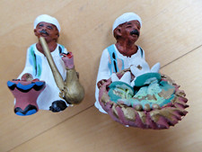 2 STATUETTES EN  TERRE CUITE