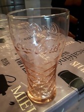 Nouveau verre COCA COLA MC DO 2018 rose, neuf , jamais utilisé, dernier .