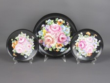 Assiettes En Porcelaine