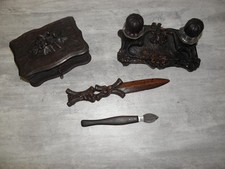 ANTIQUE HAND CARVED BLACK FOREST INKWELL wood Era Carved Oak Table Office desk