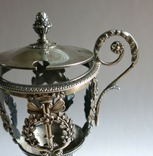 MONTURE en ARGENT, vieillard