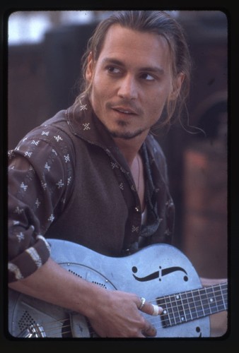 Johnny depp chocolat 2000 - johnny,