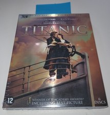 Blu-ray 3D + Blu-ray 2D + DVD