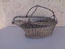 Panier en métal argenté