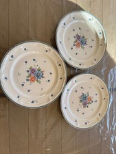 LOT 3 GRANDES ASSIETTES PLATES