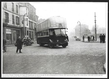 2011  --  PARIS AUTOBUS RENAULT AU GAZ DE VILLE EN 1947 . 4C317