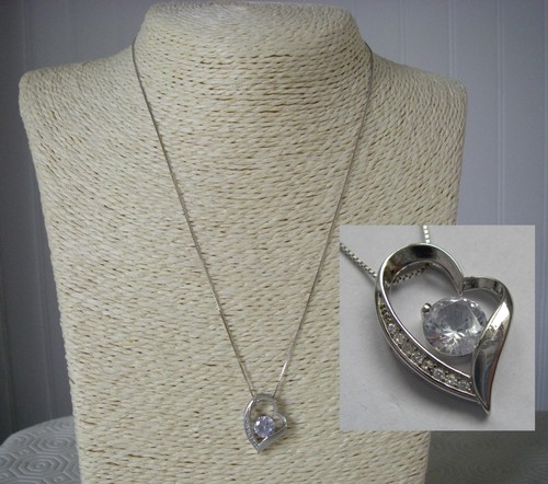 Superbe collier pendentif - superbe,