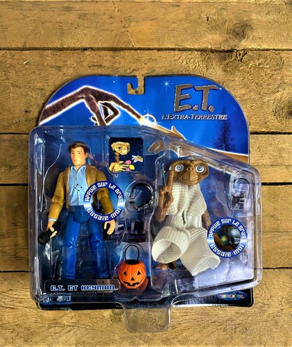 Extra terrestre e - terrestre, et